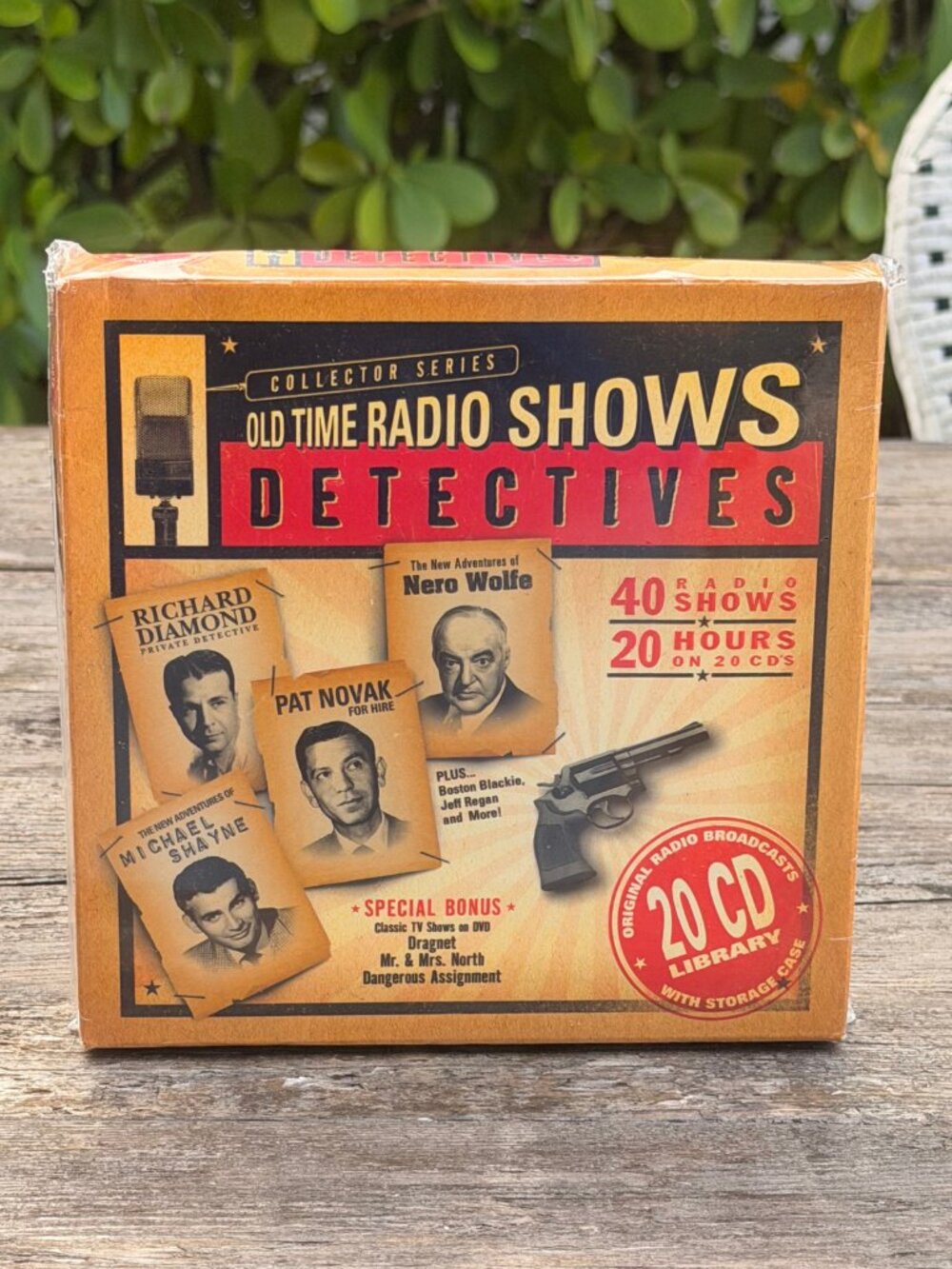 SEALED Old Time Radio Shows Collector Series Detectives 20 CD Set Bonus DVD 2004